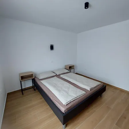 Apartma 47 Апартаменты