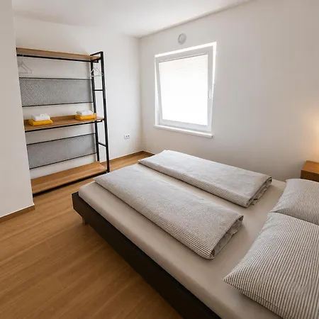 Apartma 47 * Kobarid