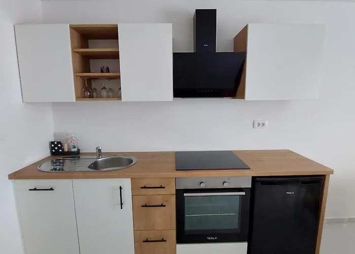 Apartma 47 * קובאריד