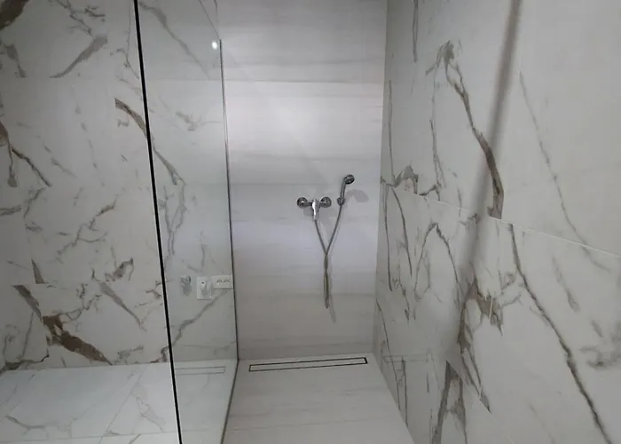 아파트 Apartma 47